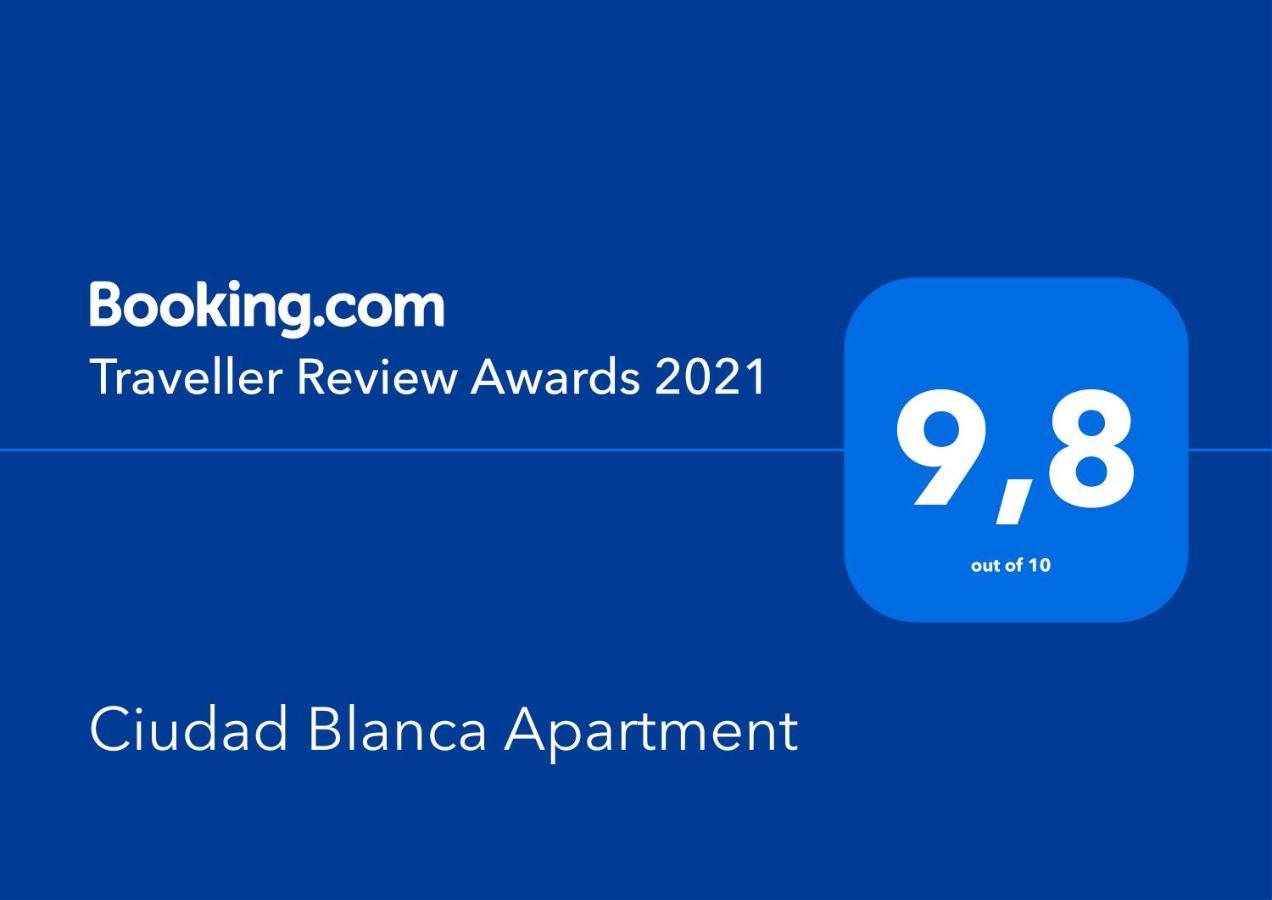 Ciudad Blanca Apartment 알쿠디아 항구 외부 사진